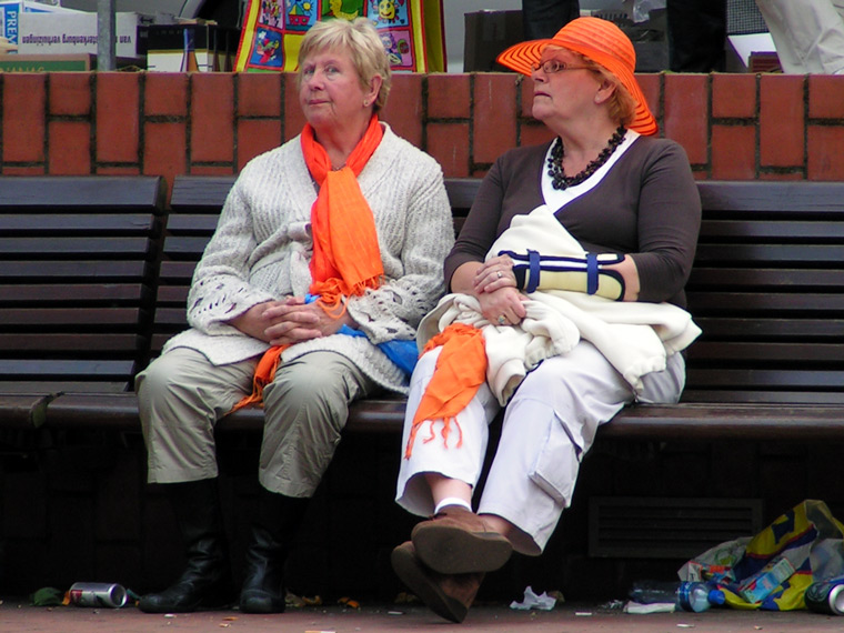 I think she saw me...